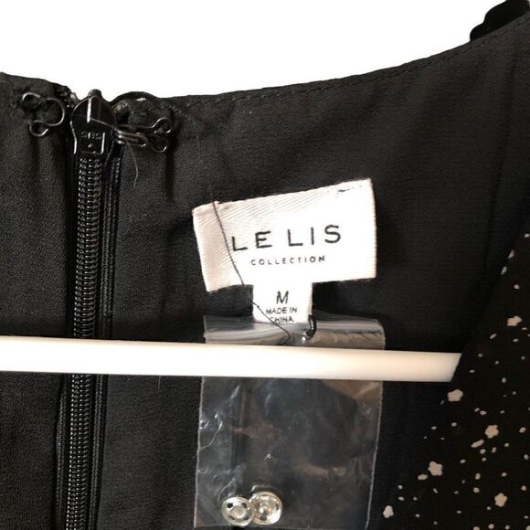 NWT - Le Lis Romper Size M - Picture 4 of 6